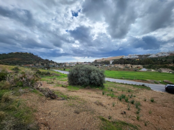 Excellent plot in La Cala de Mijas