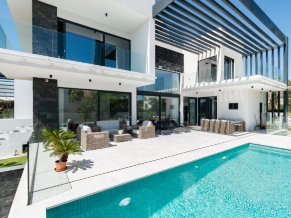 Spectacular new build villa in Marbesa, Marbella