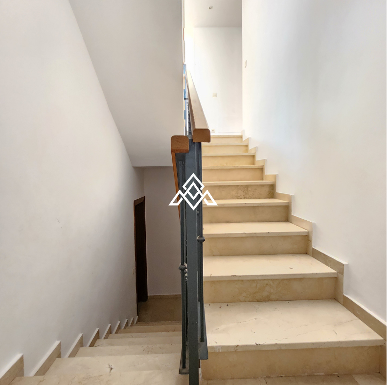 Spacious 4-Story Townhouse with Sea Views in Riviera del Sol, Mijas