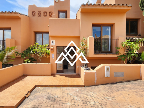 Spacious 4-Story Townhouse with Sea Views in Riviera del Sol, Mijas