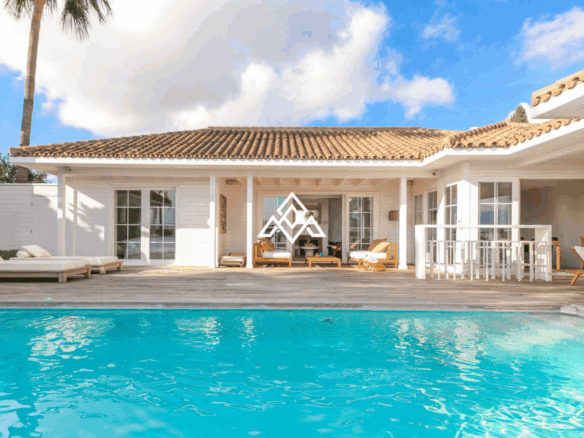 Detached villa in the peaceful residential area of La Alquería in Benahavís