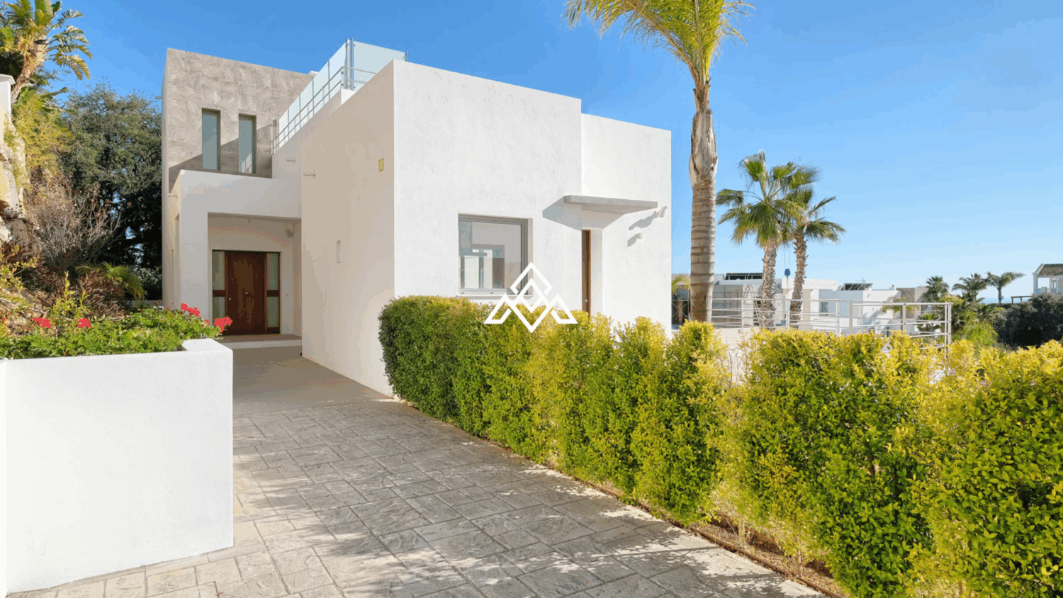 Villa contemporánea en Puerto del Capitán, Benahavís