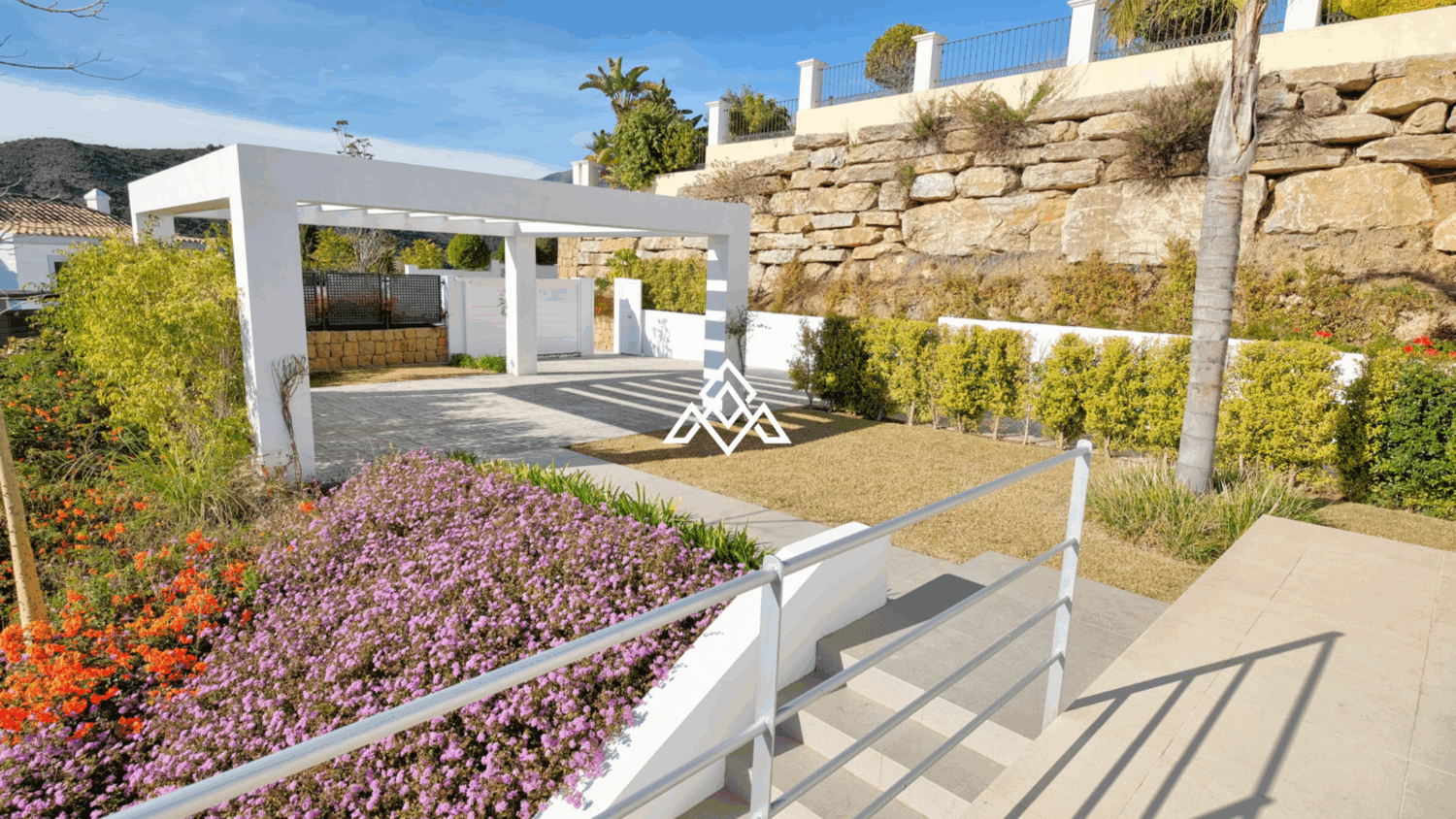 Villa contemporánea en Puerto del Capitán, Benahavís
