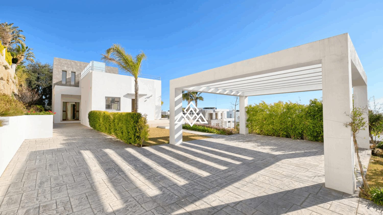 Villa contemporánea en Puerto del Capitán, Benahavís
