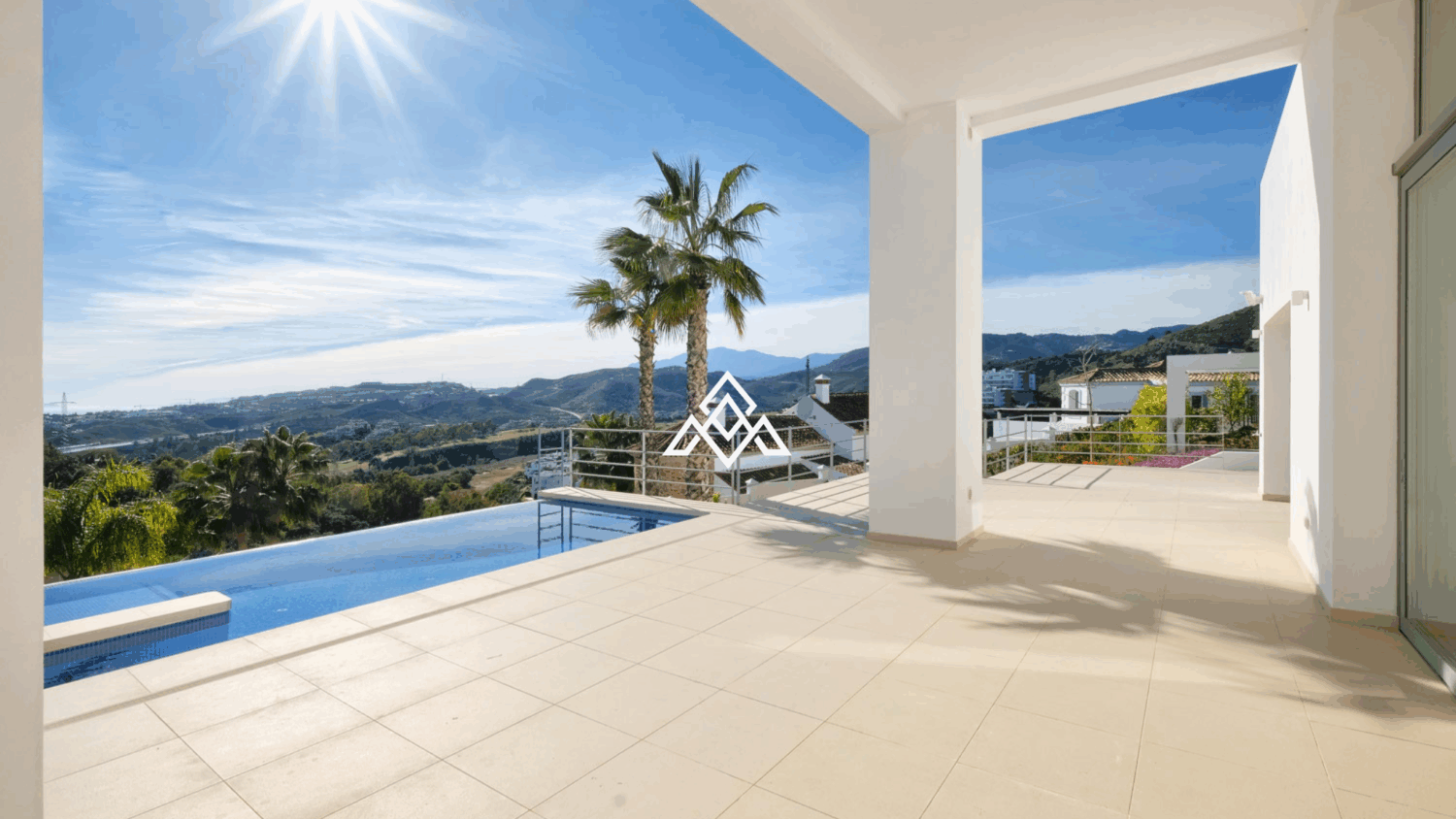 Villa contemporánea en Puerto del Capitán, Benahavís