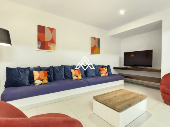 Renovated Townhouse in Estepona