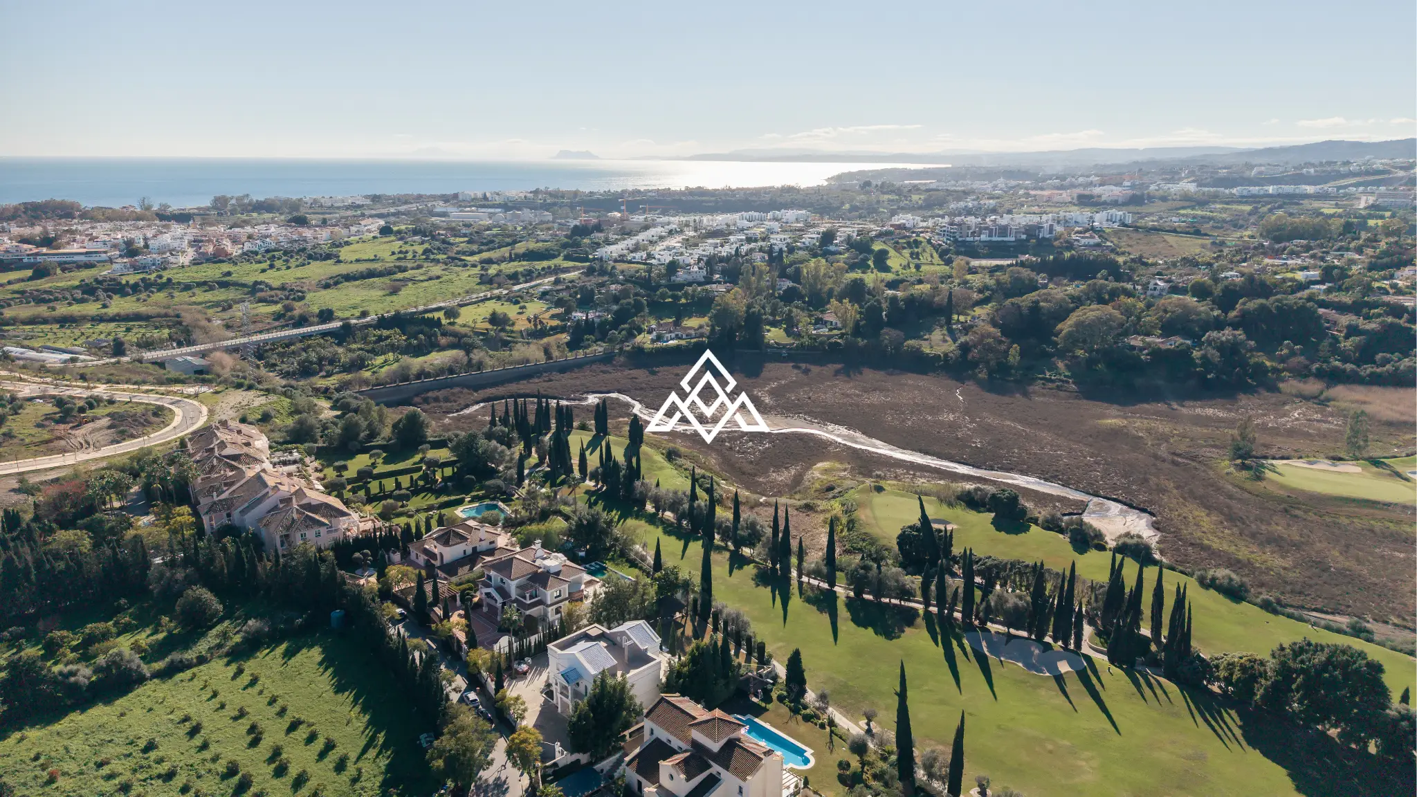 MPA-0099 Golf Villa Los Flamingos – Contemporary Frontline Golf Home