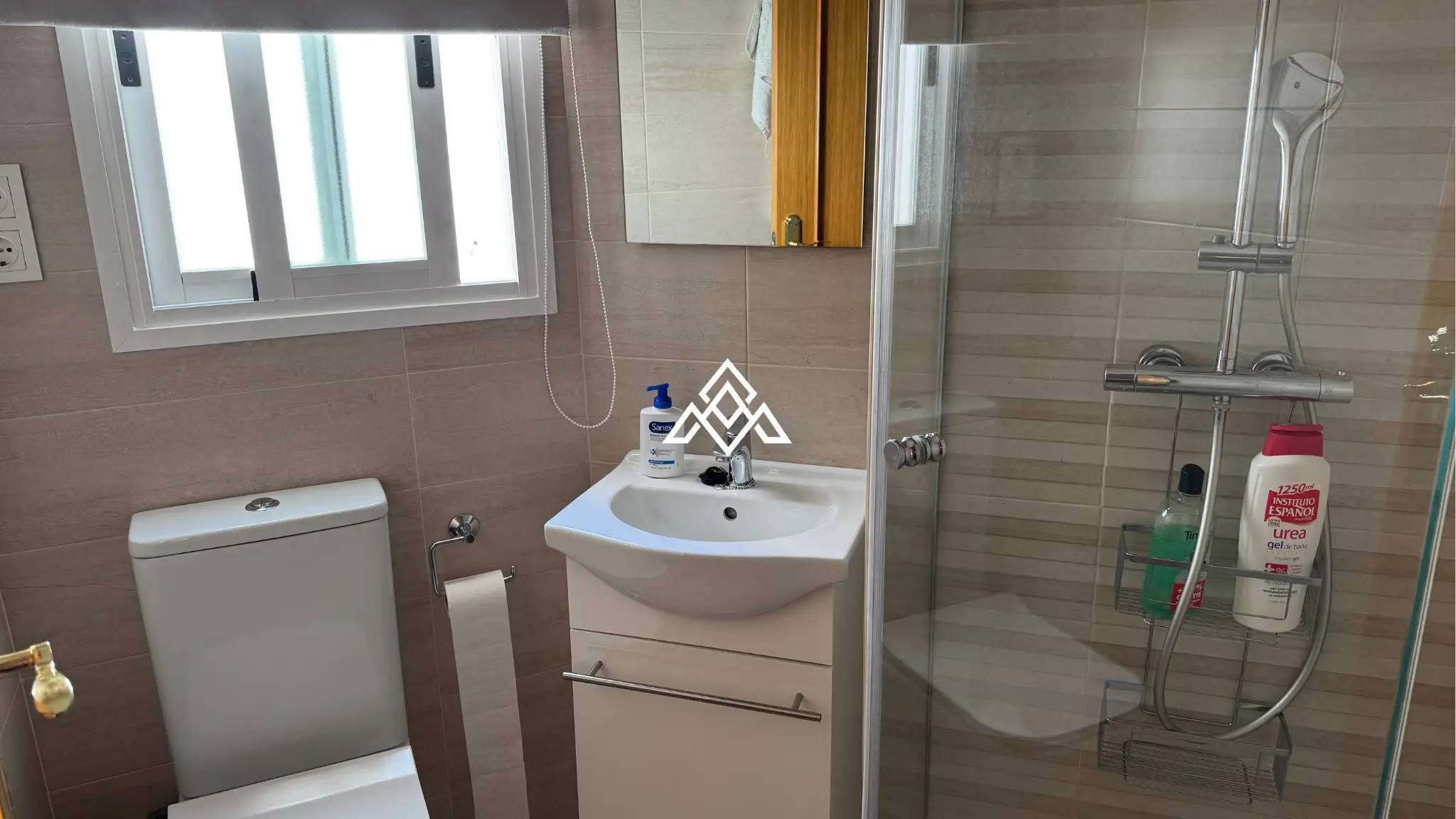 MPO-0586 Penthouse Estepona – Terrace and Solarium with City Views