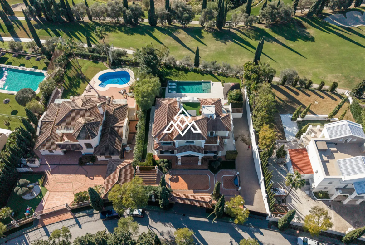 Golf Villa Los Flamingos – Contemporary Frontline Golf Home