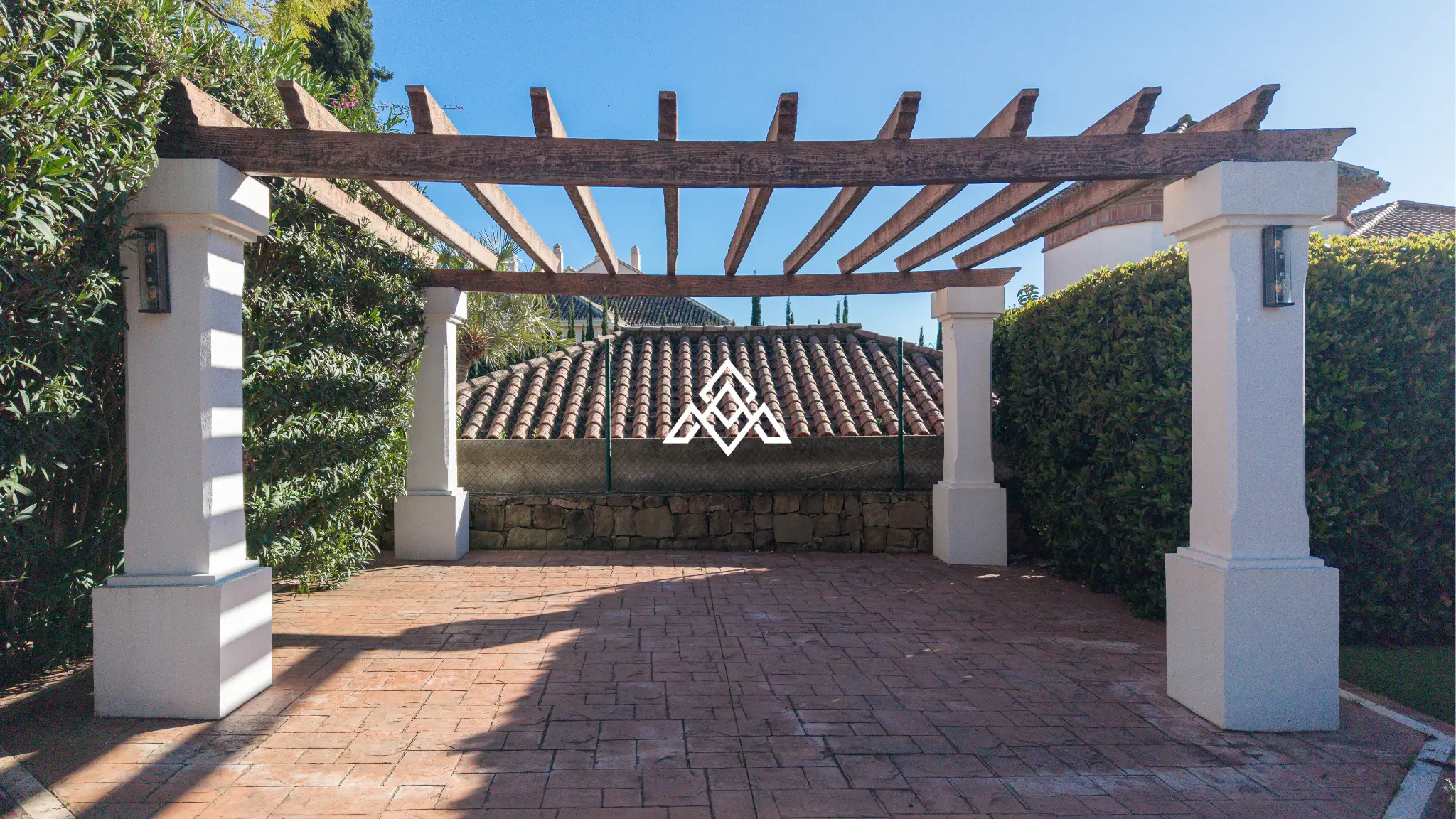 MPA-0099 Golf Villa Los Flamingos – Contemporary Frontline Golf Home
