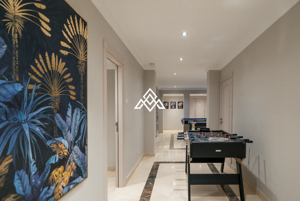 Golf Villa Los Flamingos – Contemporary Frontline Golf Home