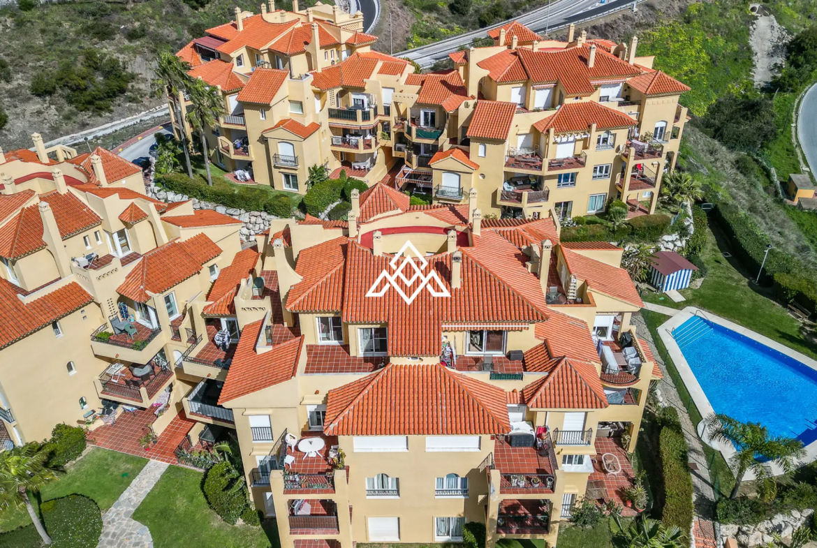 Mijas Penthouse – Terrace with Mediterranean Sea Views
