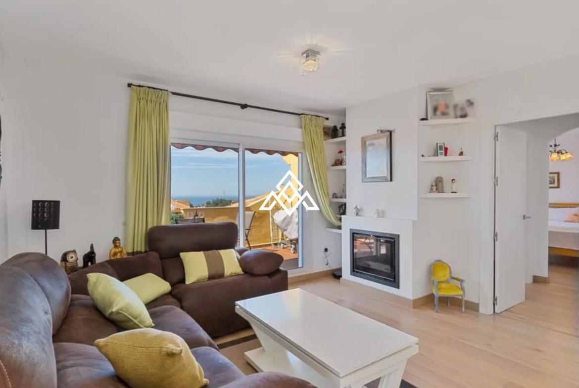 Mijas Penthouse – Terrace with Mediterranean Sea Views