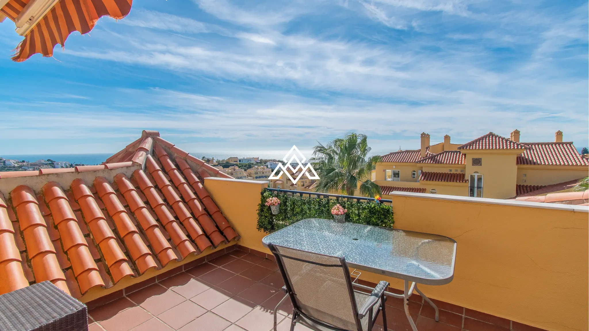 Mijas Penthouse – Terrace with Mediterranean Sea Views