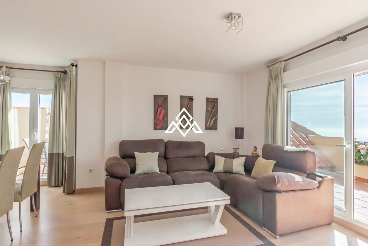Mijas Penthouse – Terrace with Mediterranean Sea Views