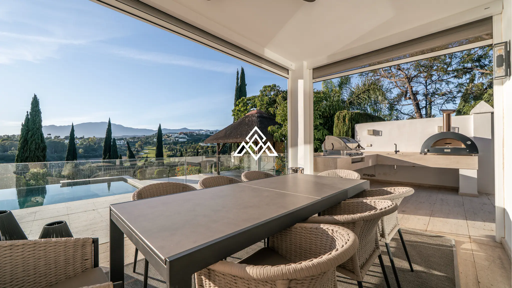 MPA-0099 Golf Villa Los Flamingos – Contemporary Frontline Golf Home