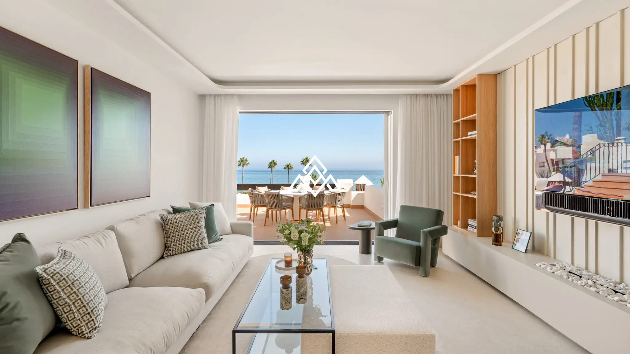 Frontline Beach Apartment Estepona – Large Terrace with Sea Views