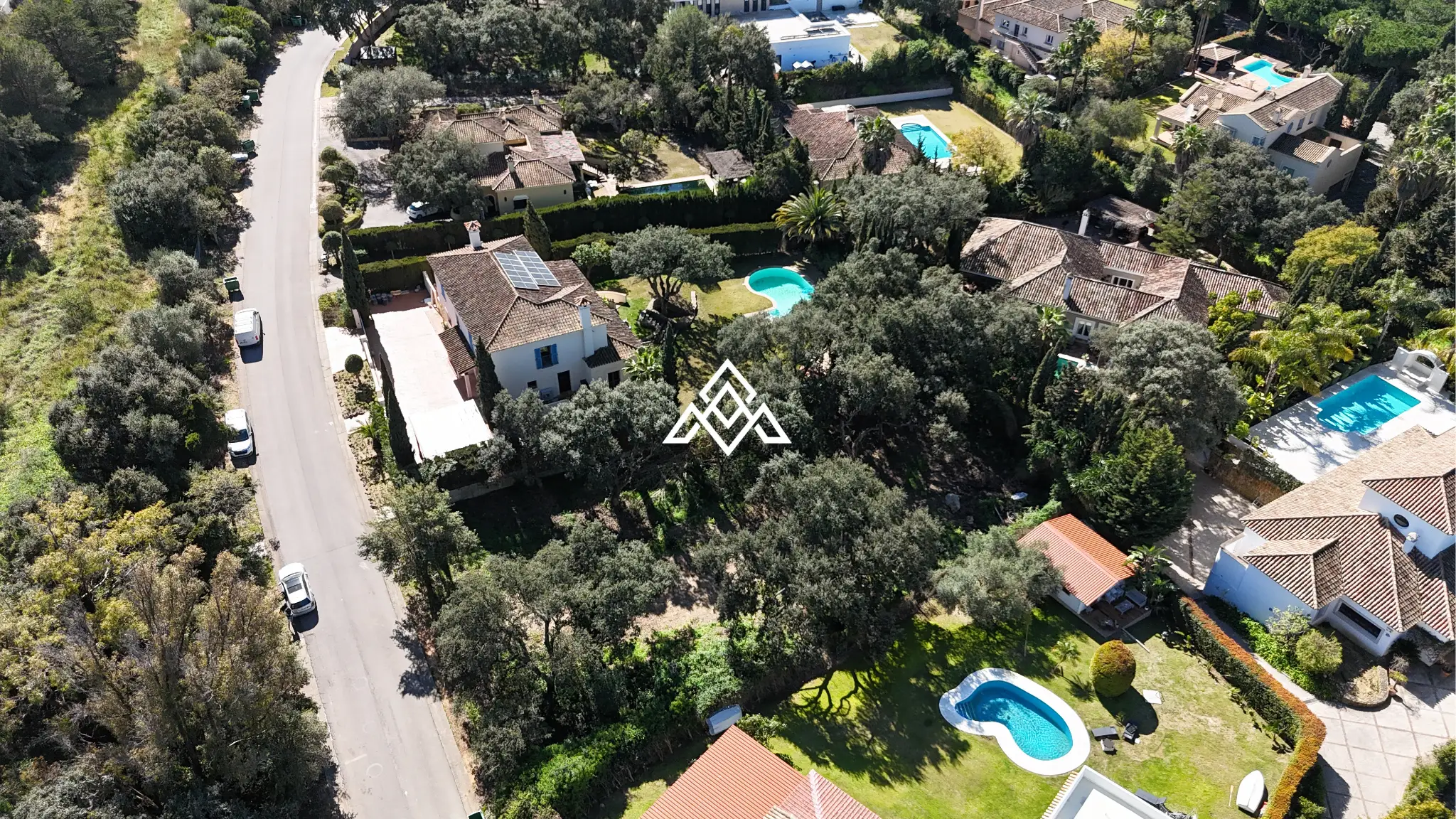 Urban Plot Sotogrande – Flat 1,030 m² Plot in Sotogrande Alto