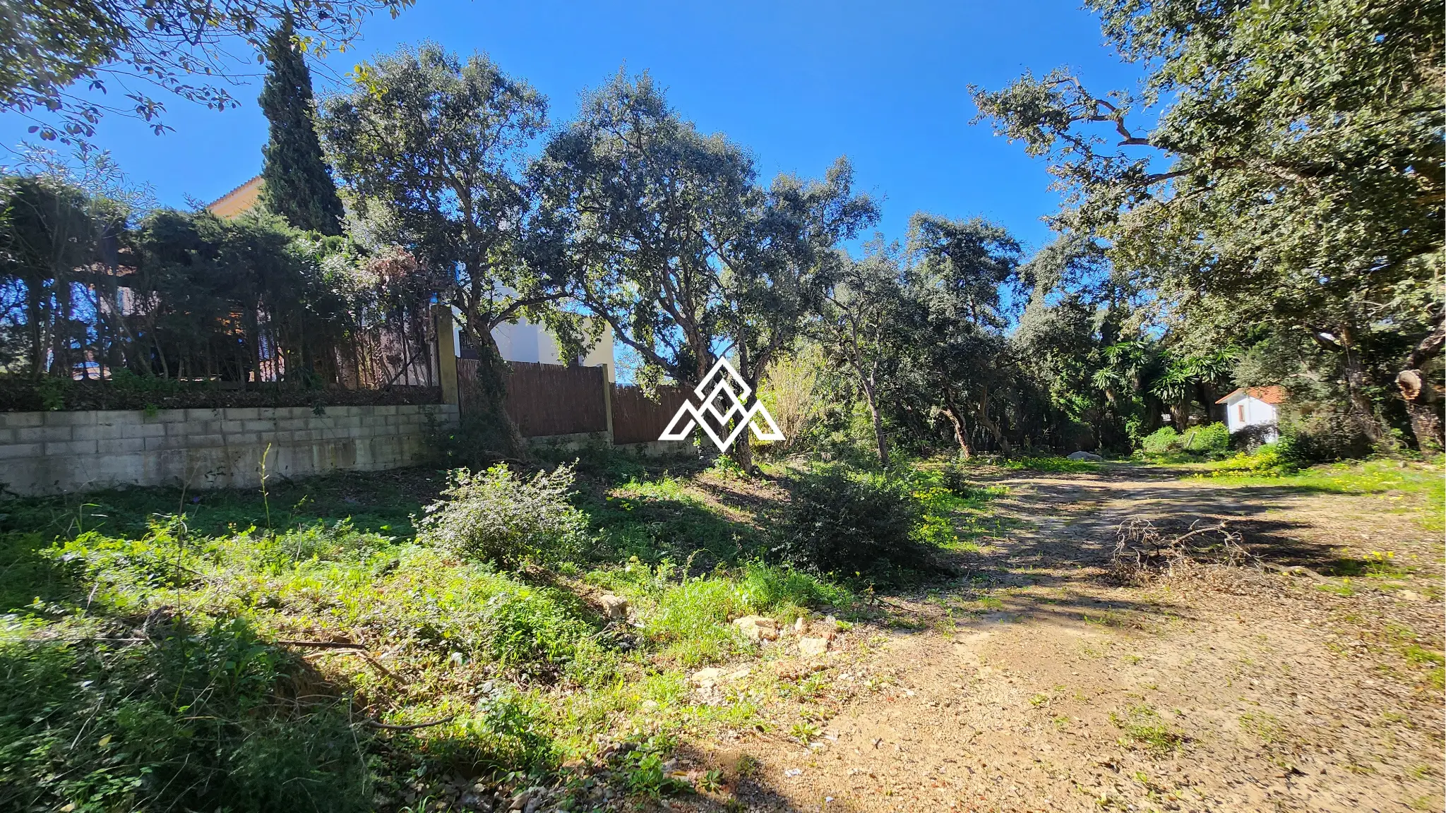 Urban Plot Sotogrande – Flat 1,030 m² Plot in Sotogrande Alto