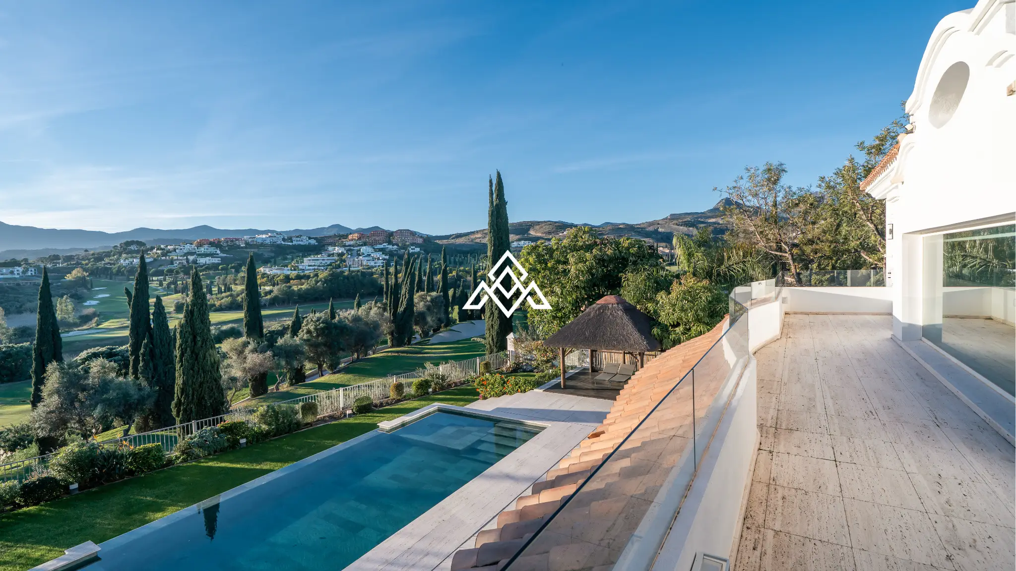 MPA-0099 Golf Villa Los Flamingos – Contemporary Frontline Golf Home