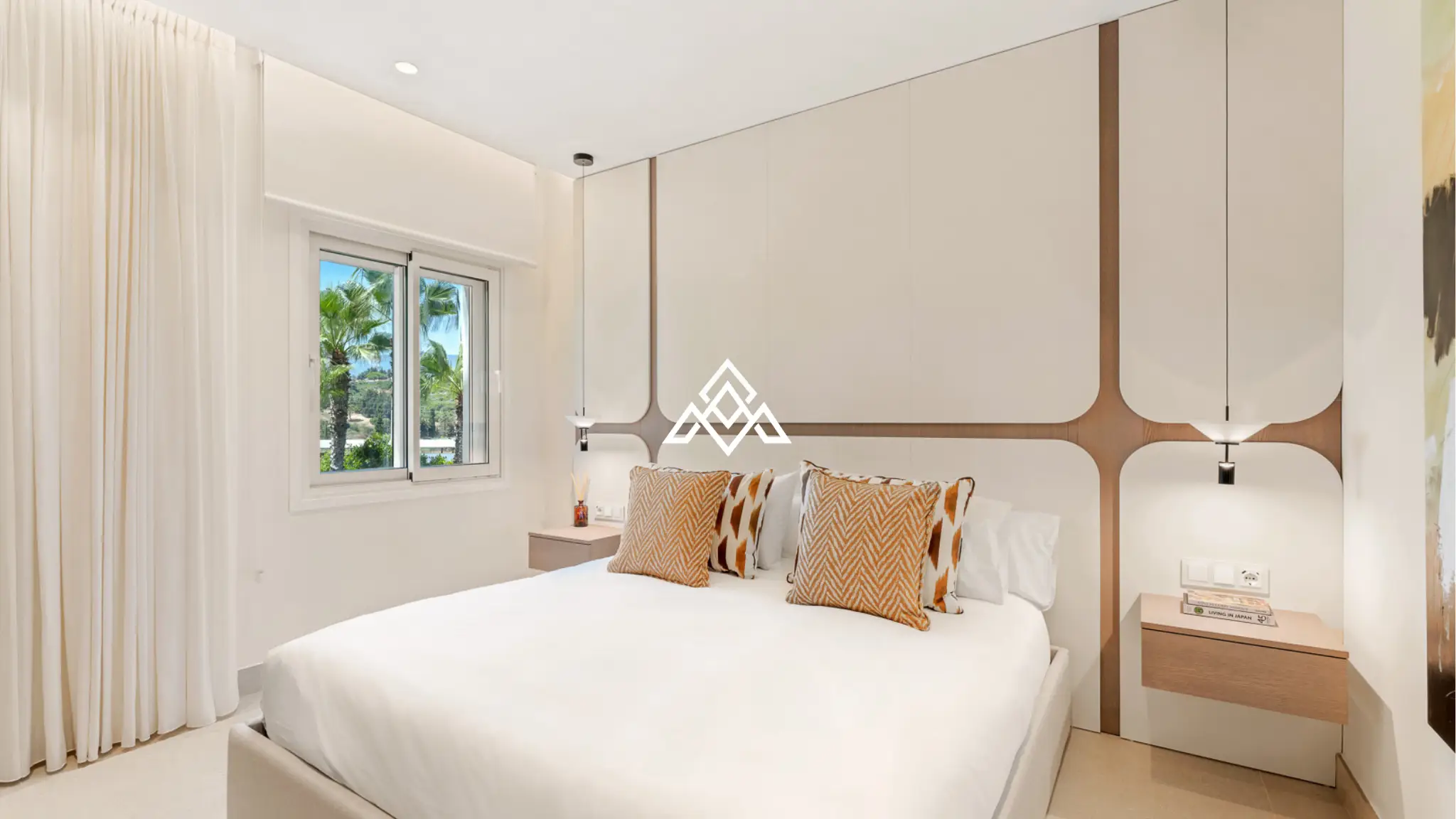 Beachfront Penthouse Bahia – Rooftop Terrace with Mediterranean Views