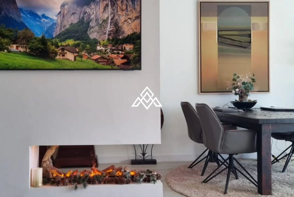 La Quinta Apartment with Mountain Views and Renovated Interiors