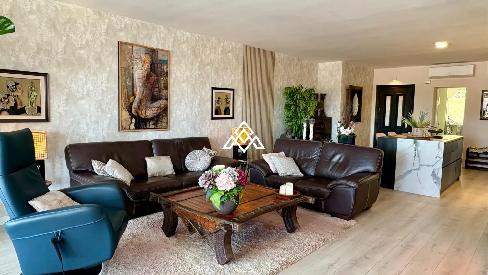 La Quinta Apartment with Mountain Views and Renovated Interiors
