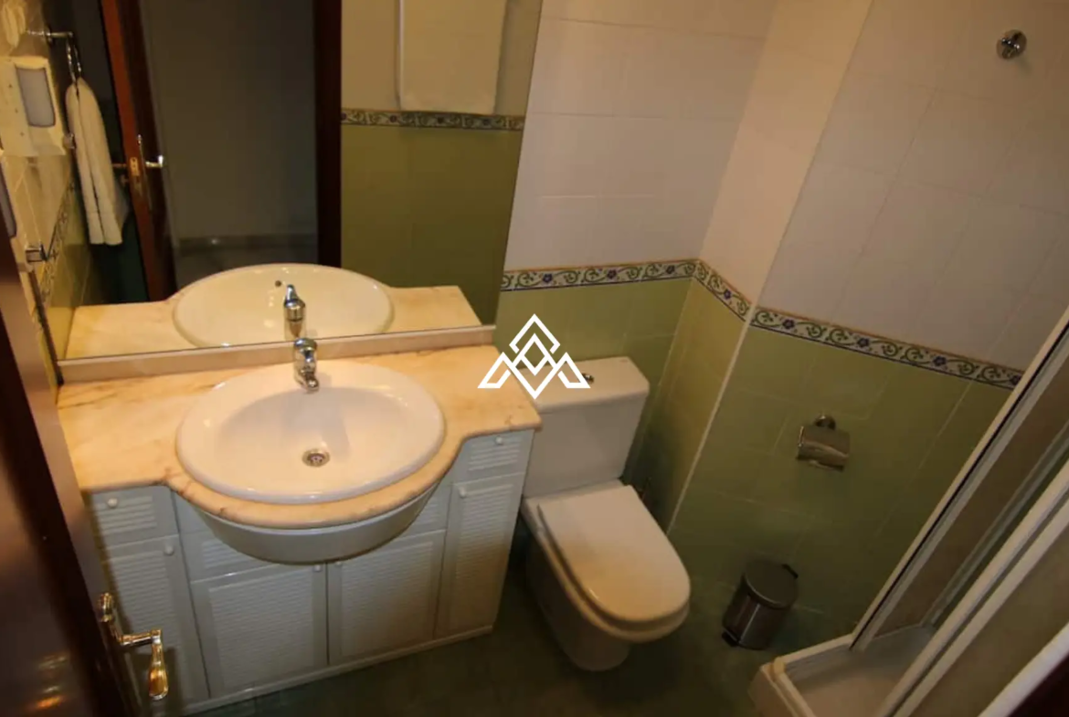 La Carihuela penthouse with terraces and sea views, Torremolinos