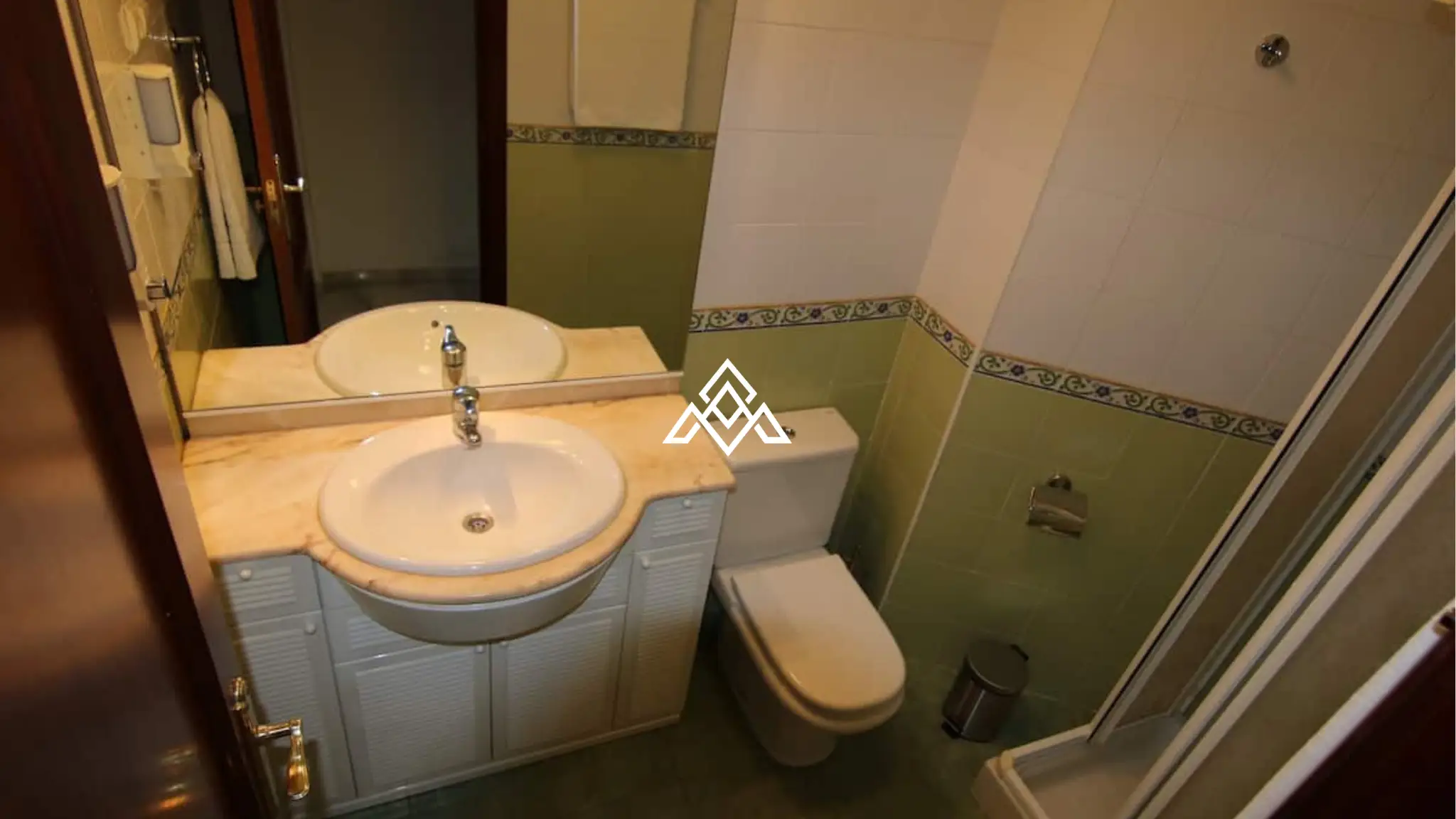 La Carihuela penthouse with terraces and sea views, Torremolinos