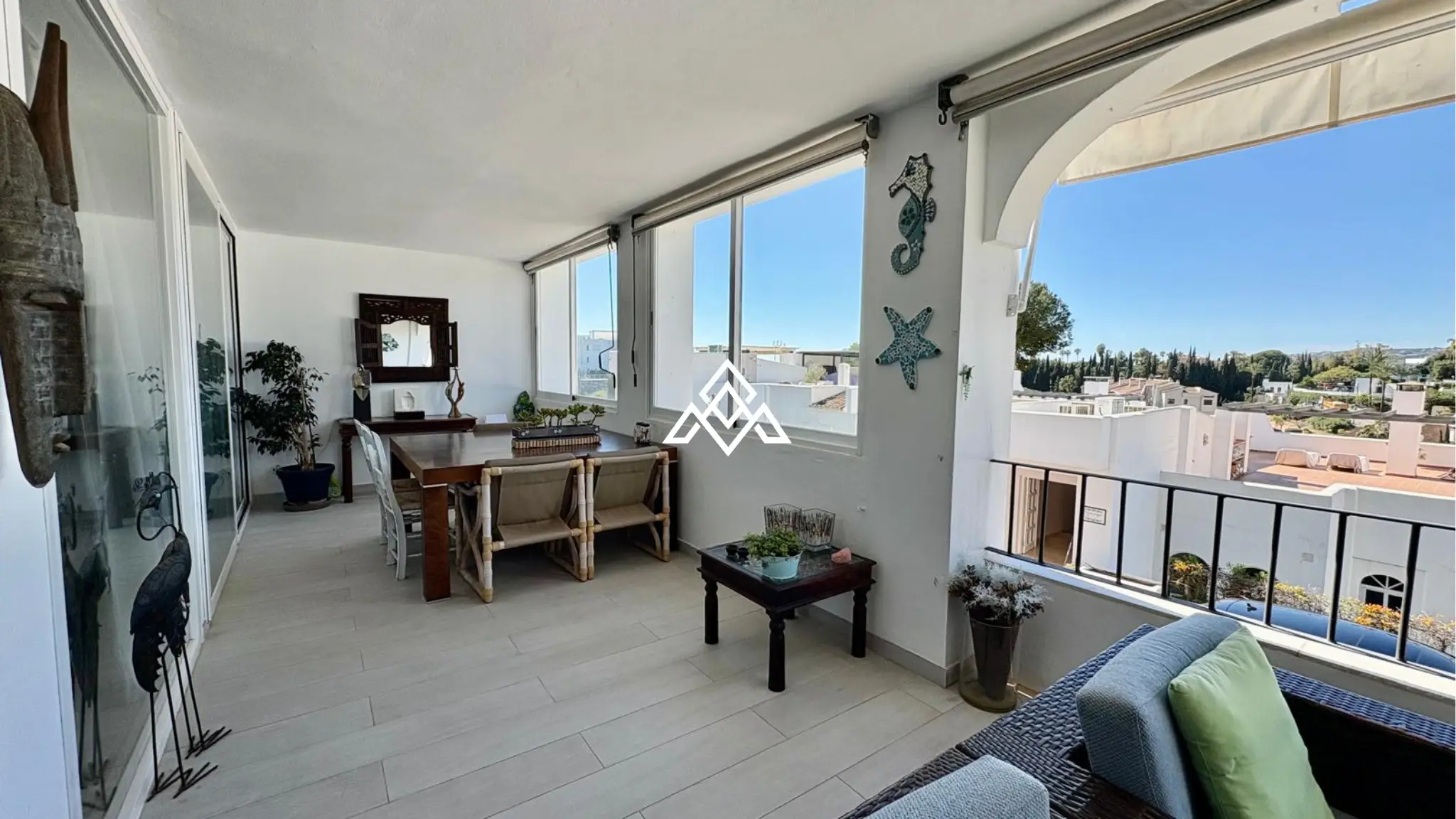 La Quinta Apartment with Mountain Views and Renovated Interiors