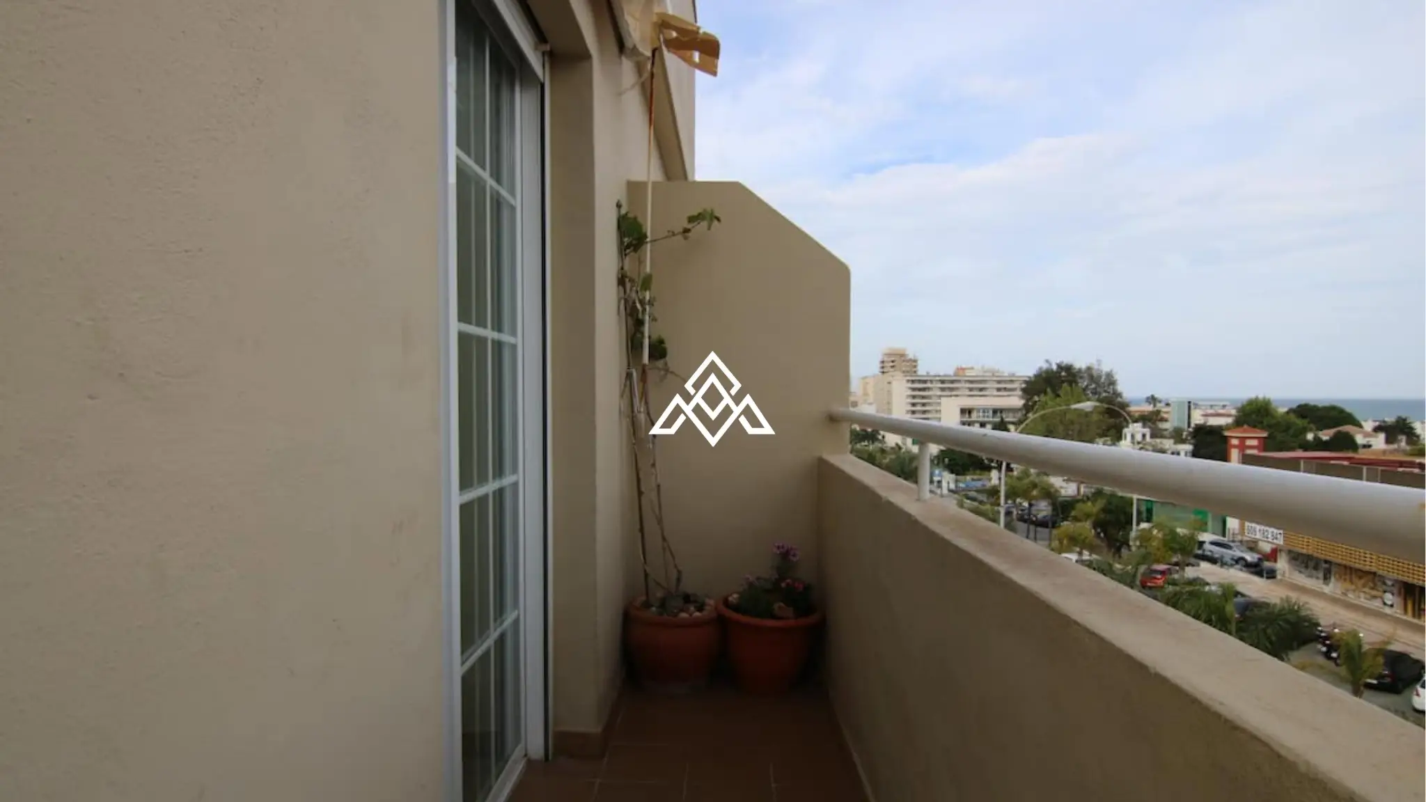 La Carihuela penthouse with terraces and sea views, Torremolinos