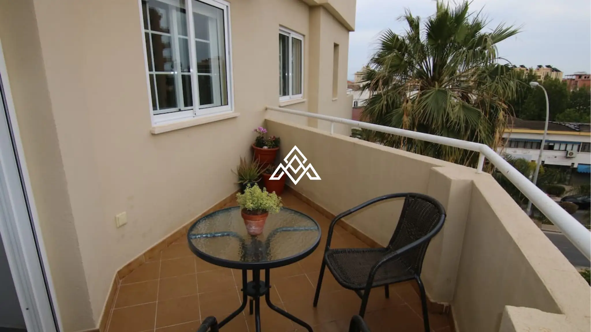 La Carihuela penthouse with terraces and sea views, Torremolinos