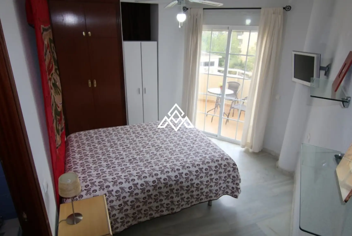 La Carihuela penthouse with terraces and sea views, Torremolinos