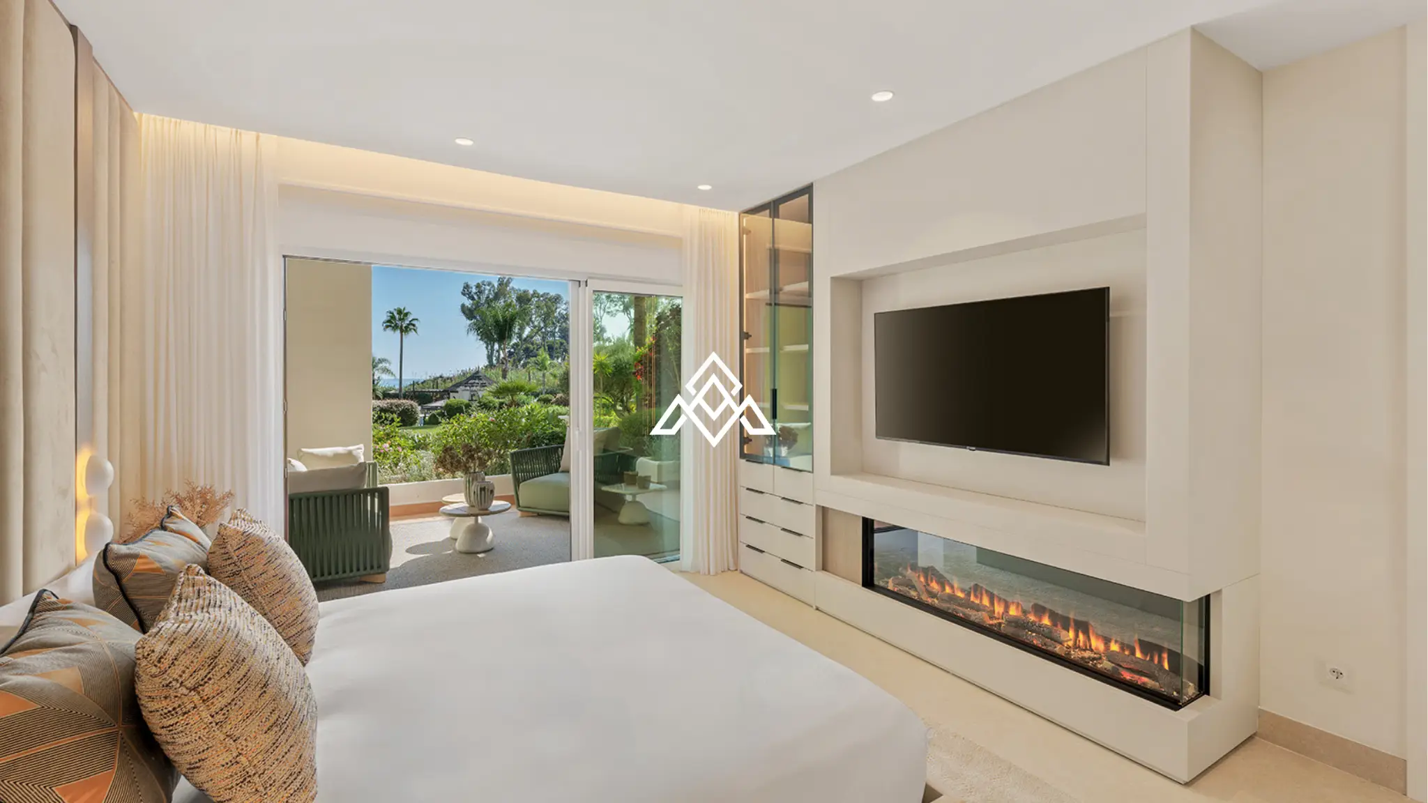 Bahía del Velerín sea-view garden apartment with private terrace and tropical gardens