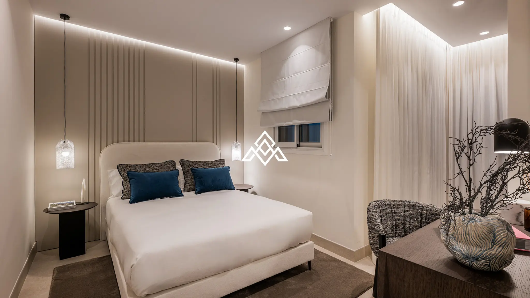 Bahía del Velerín sea-view garden apartment with private terrace and tropical gardens