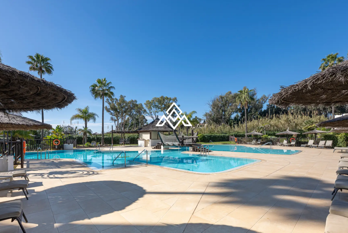 Bahía del Velerín sea-view garden apartment with private terrace and tropical gardens