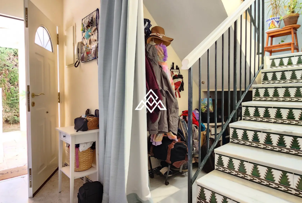 Corner Monte Biarritz townhouse with garden and terraces, near San Pedro