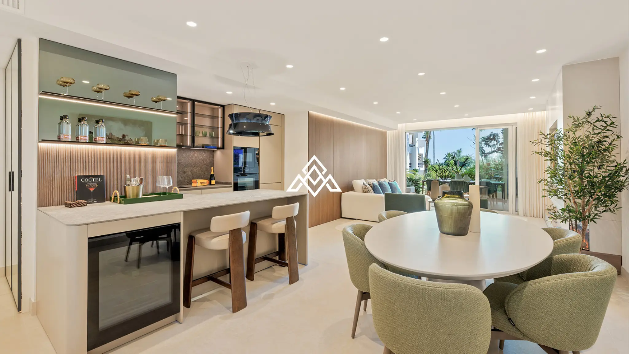 Bahía del Velerín sea-view garden apartment with private terrace and tropical gardens
