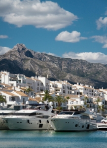 Marbella VIP experience at Puerto Banús marina