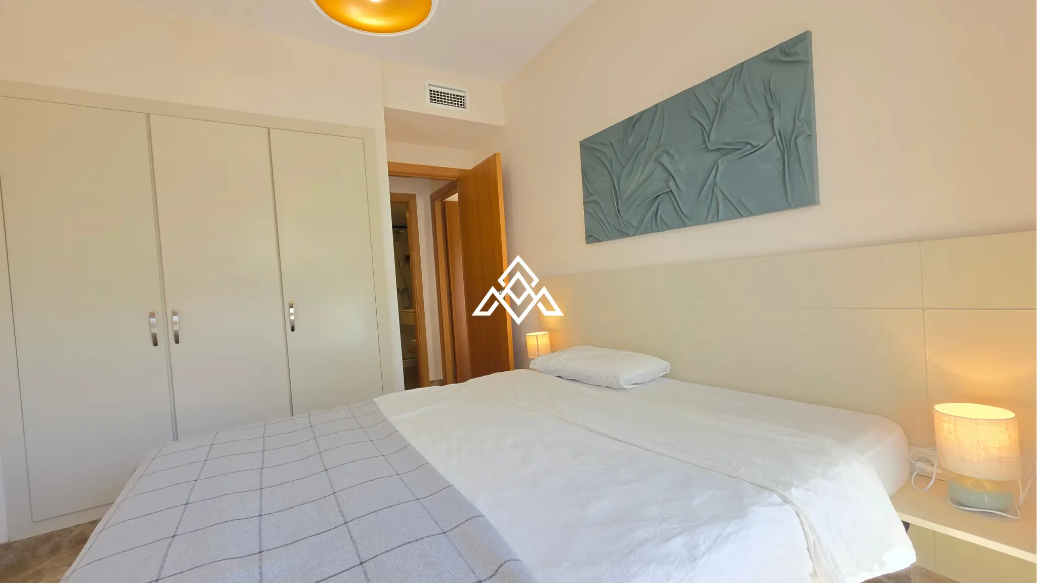 Selwo apartment with terrace, pool and gardens in gated community Estepona