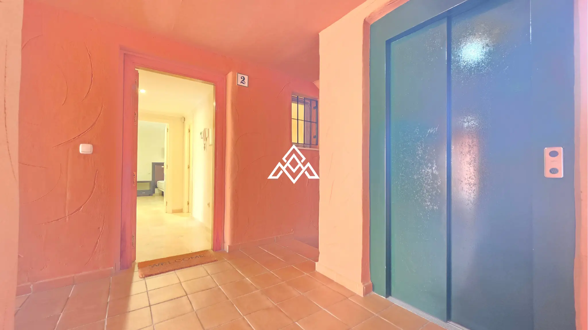 Elviria apartment ground floor with sea views and terrace in Marbella