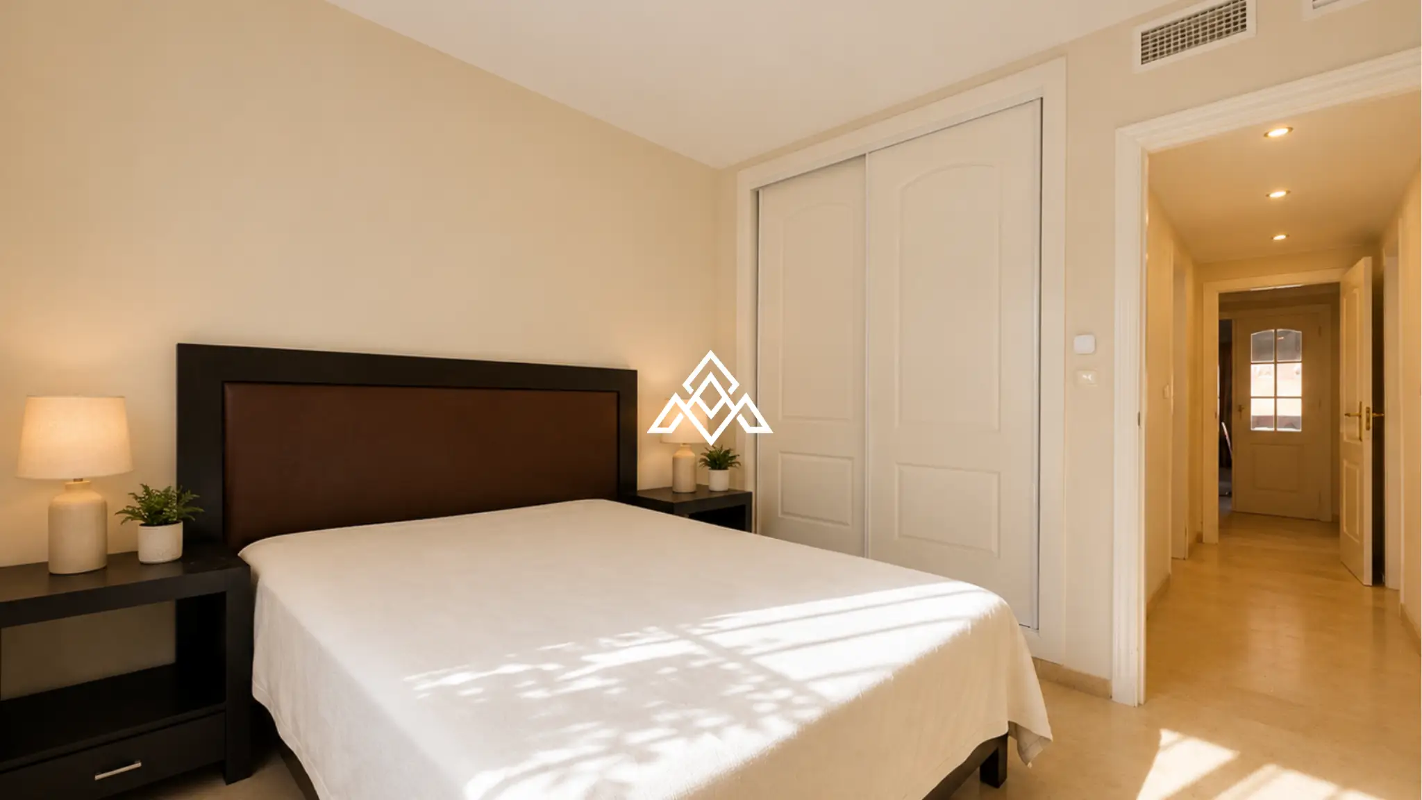 MPA-0107 Elviria apartment ground floor with sea views and terrace in Marbella