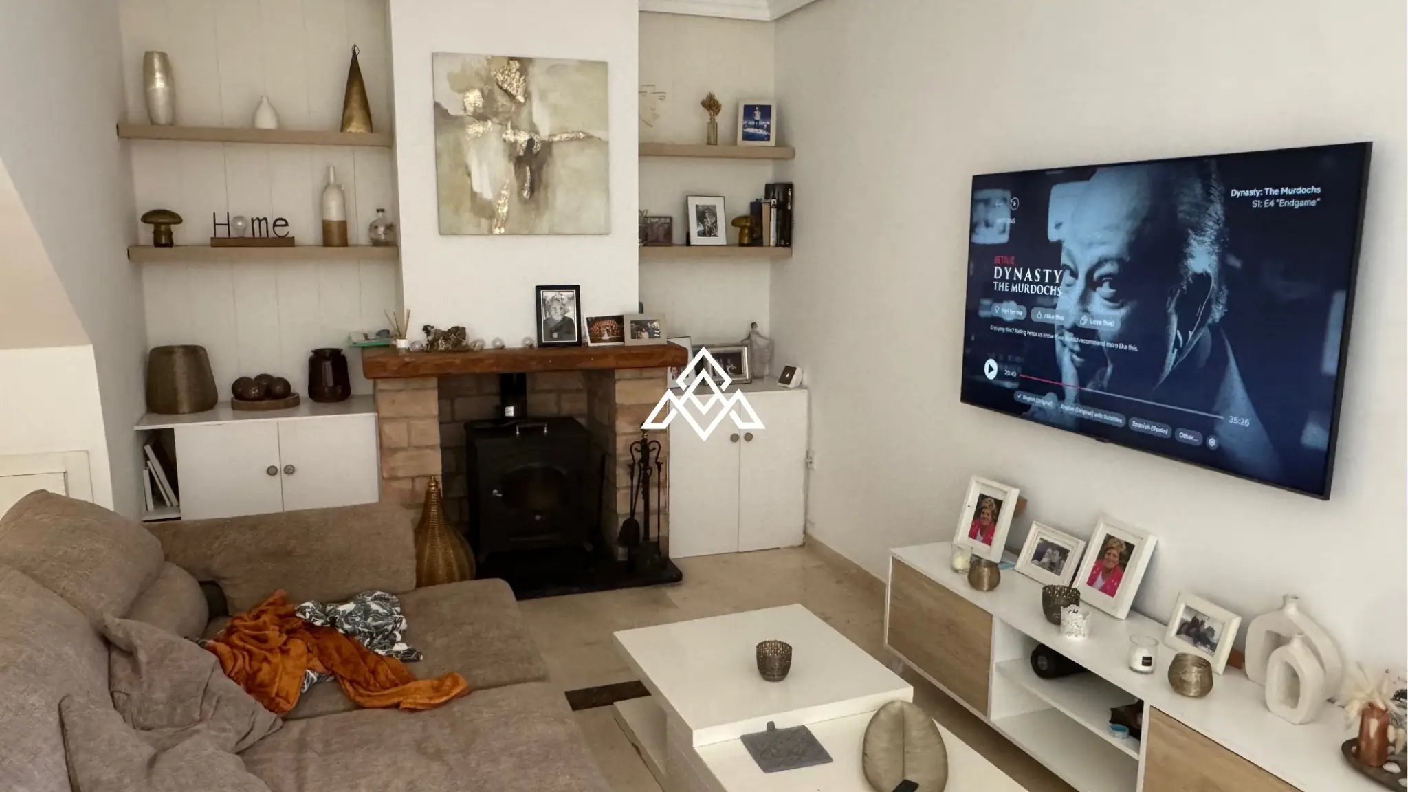 Bahia Azul townhouse with terrace, garden access and beachfront location in Estepona