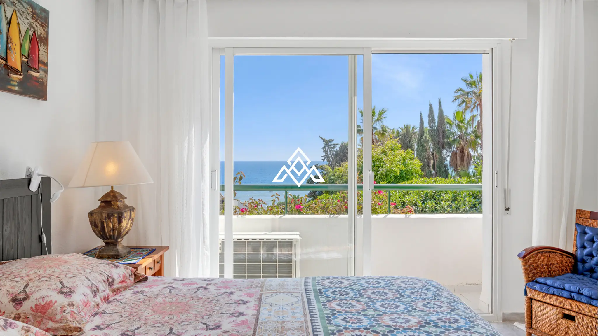 Bahia Doncella townhouse with terrace, sea views and private garden