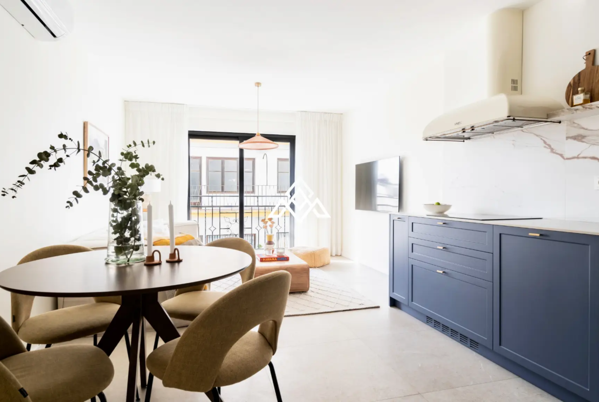 Designer townhouse with rooftop pool and panoramic sea views on Costa del Sol