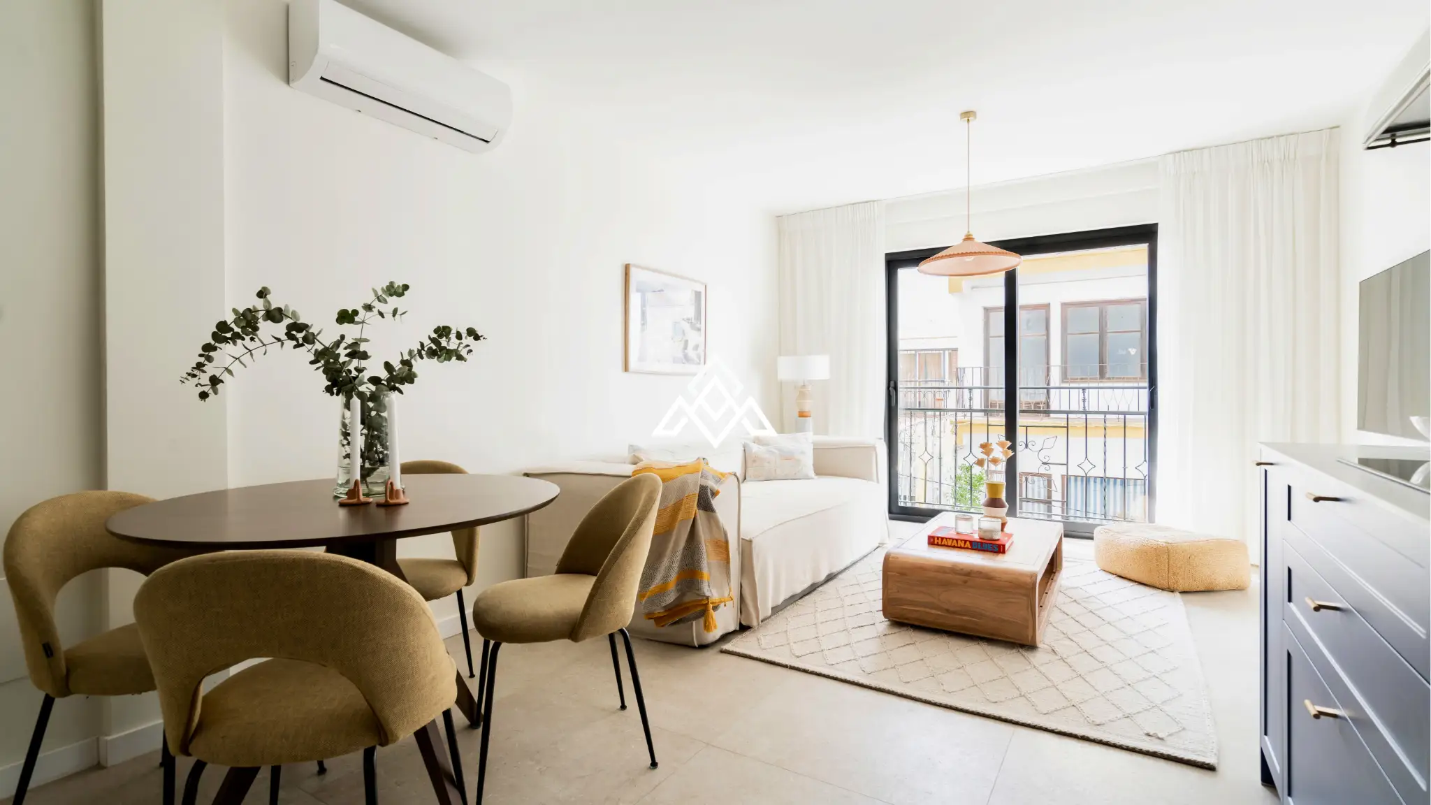 Designer townhouse with rooftop pool and panoramic sea views on Costa del Sol