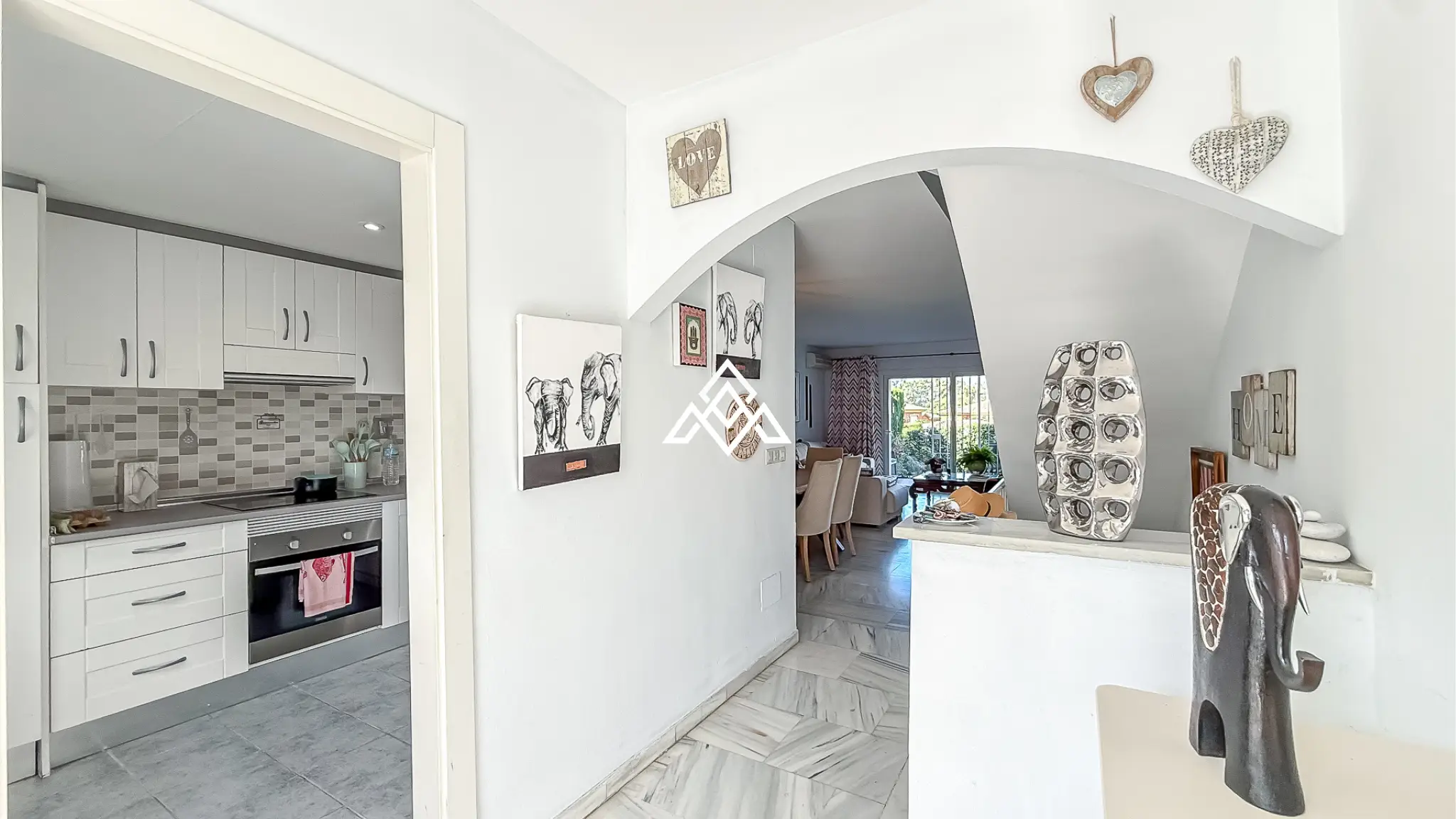 Nueva Atalaya home with private garden and sea views on Costa del Sol