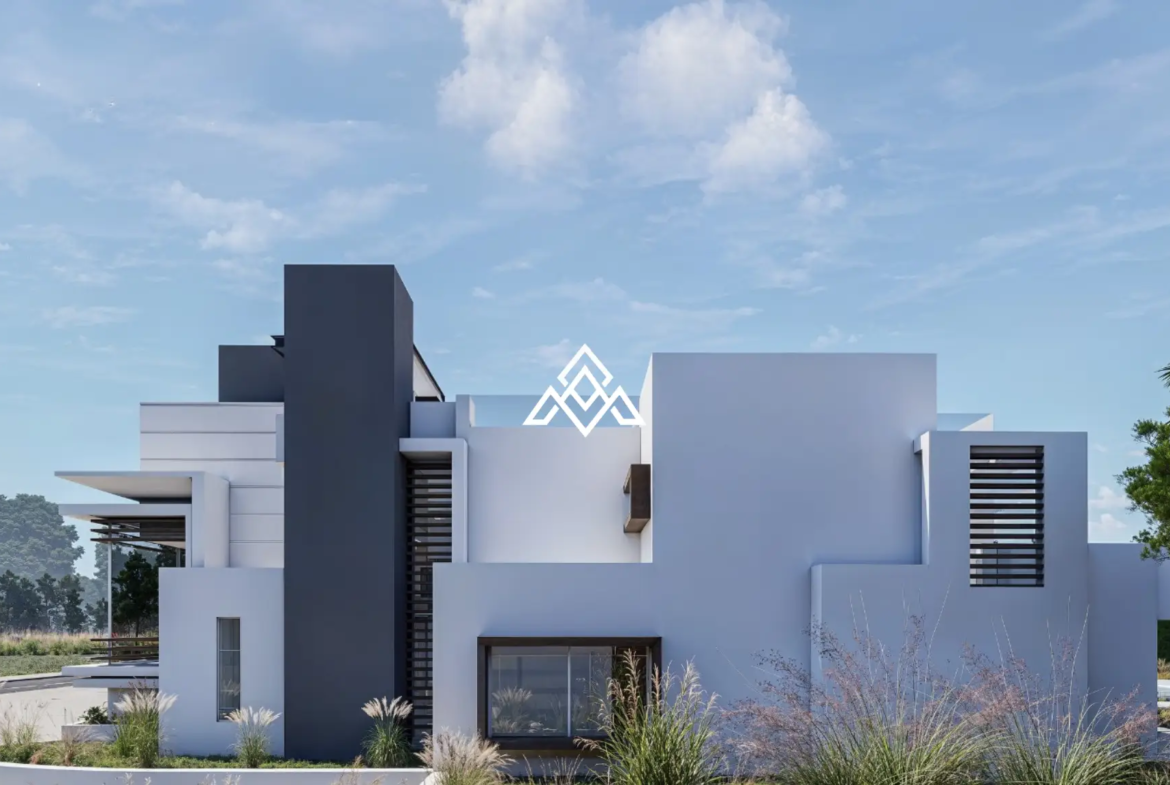Guadalmina Baja villa under construction with contemporary design and luxury features