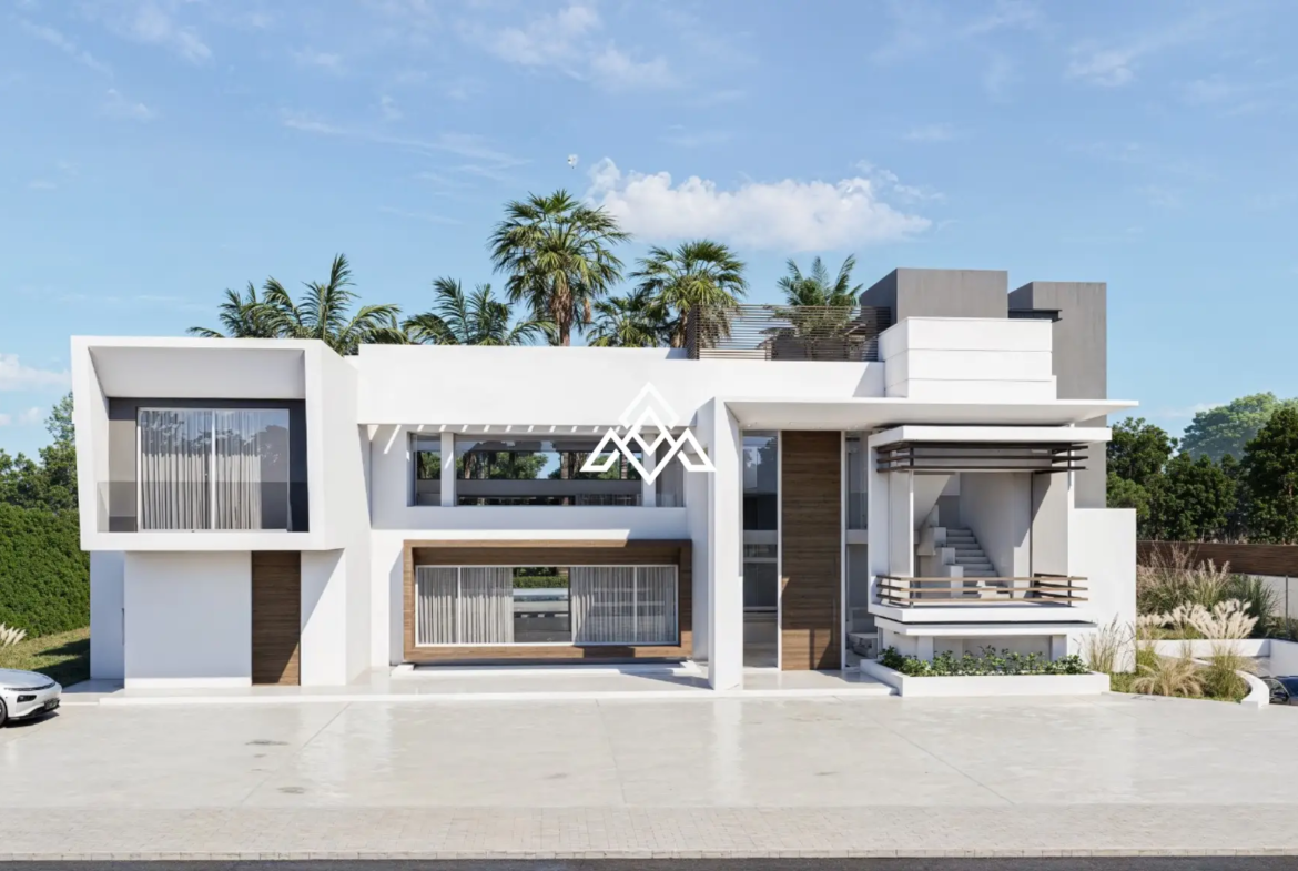 Guadalmina Baja villa under construction with contemporary design and luxury features