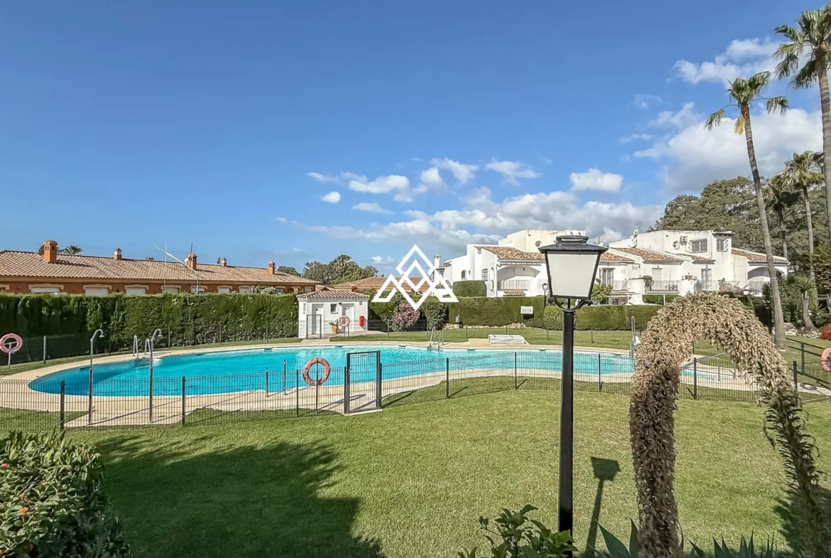 Nueva Atalaya home with private garden and sea views on Costa del Sol